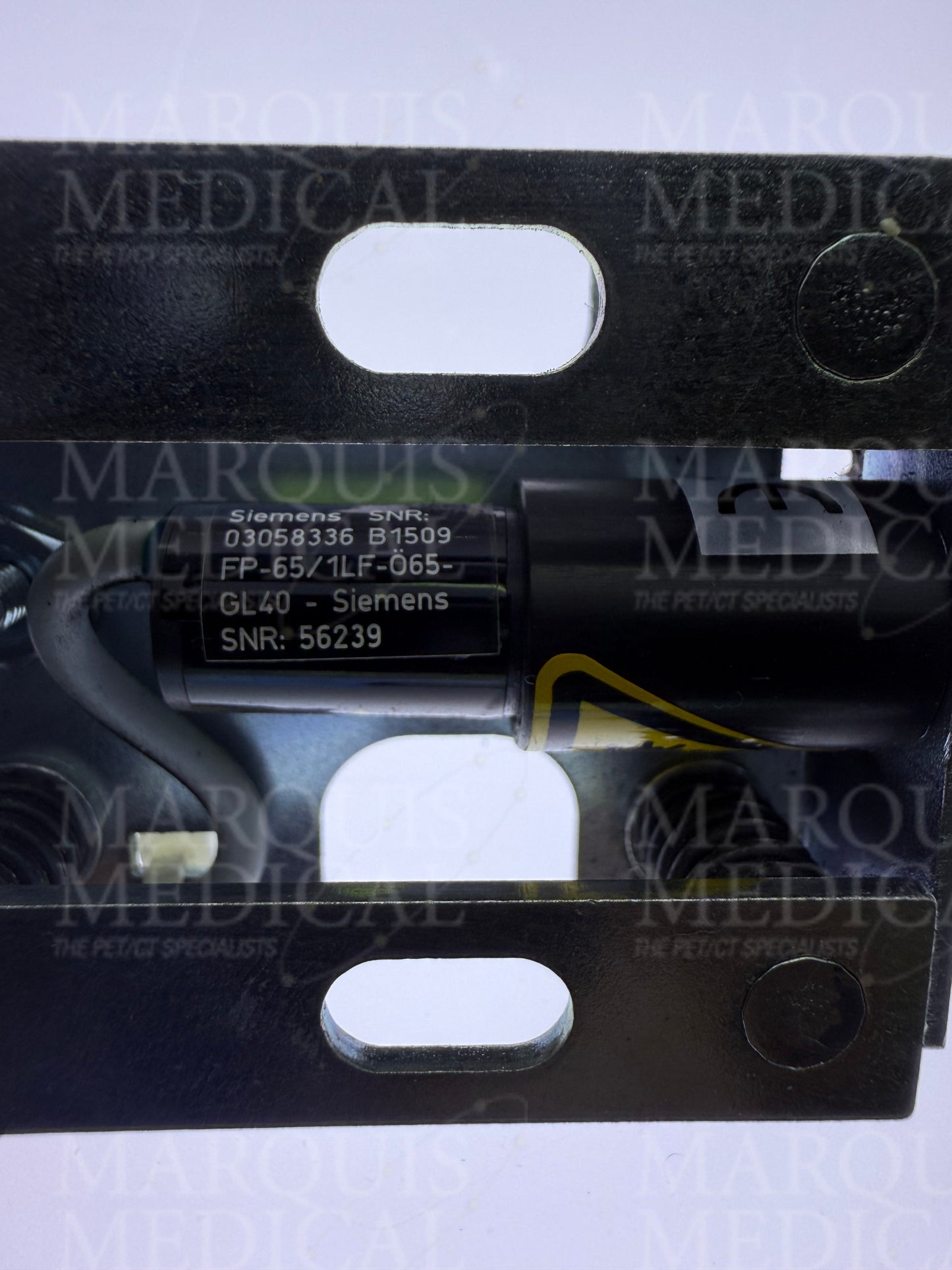 4805623 Siemens CT -Light Marker Horizontal w/ Distributor D2