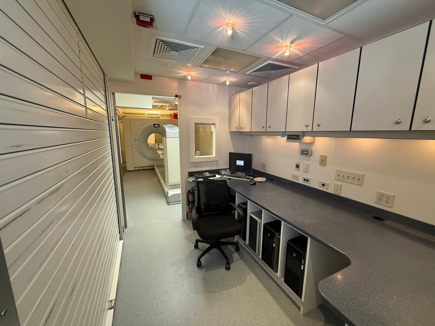 Mobile PET/CT Trailer - MM3324