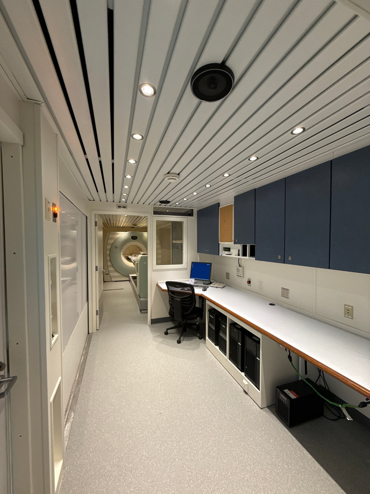 Mobile PET-CT Trailer - 2229