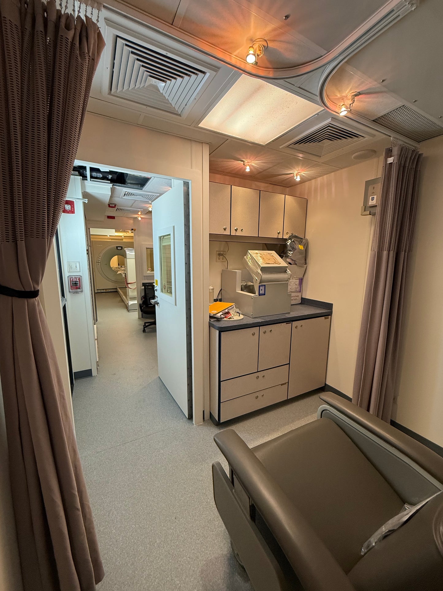 Mobile PET/CT Trailer - MM3324