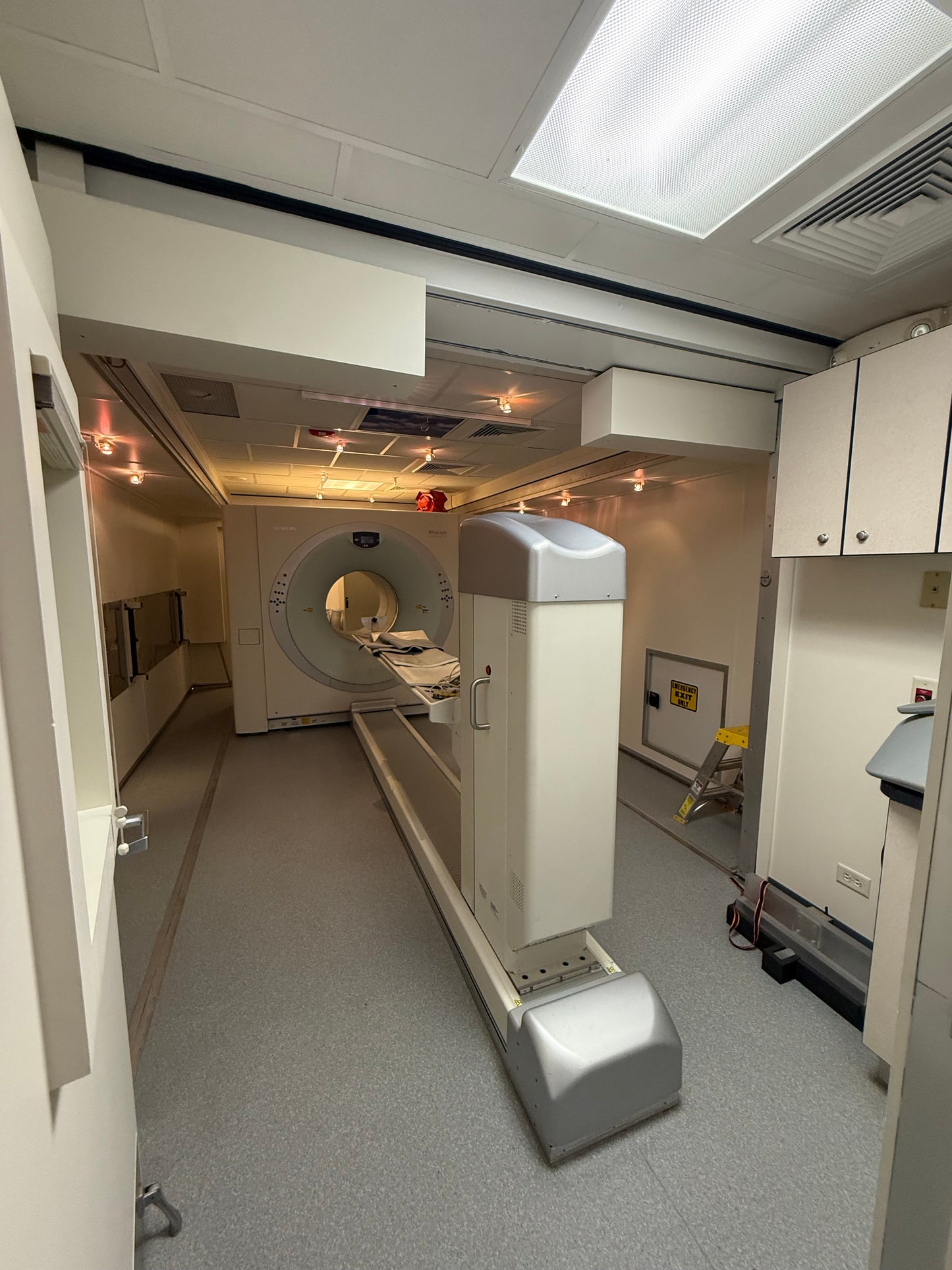 Mobile PET/CT Trailer - MM3324