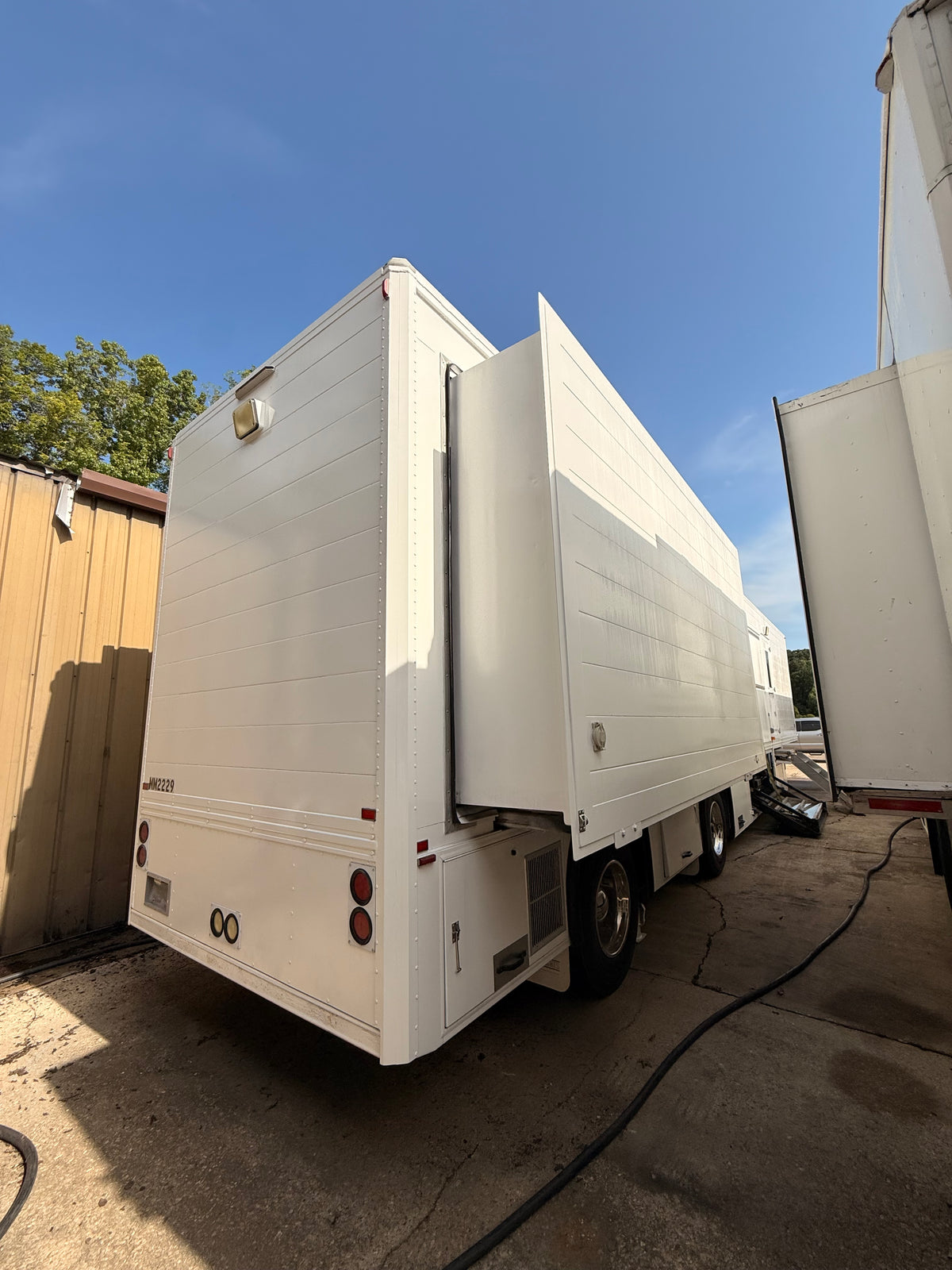 Mobile PET-CT Trailer - 2229